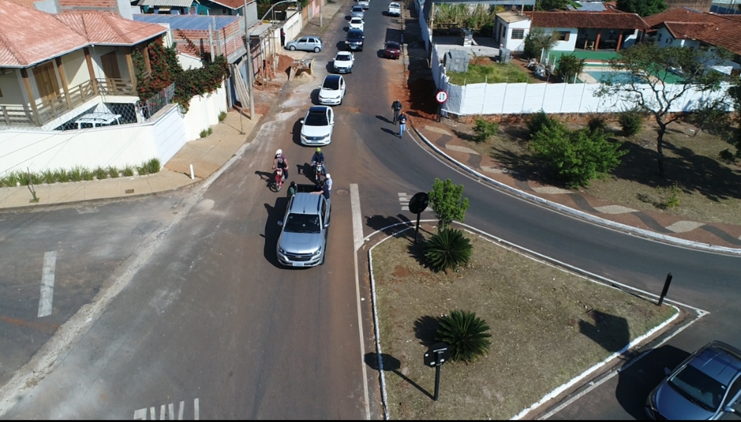 Foto 10 de 10 — Amigos fazem carreata para celebrar recuperação de empresário curado do coronavírus